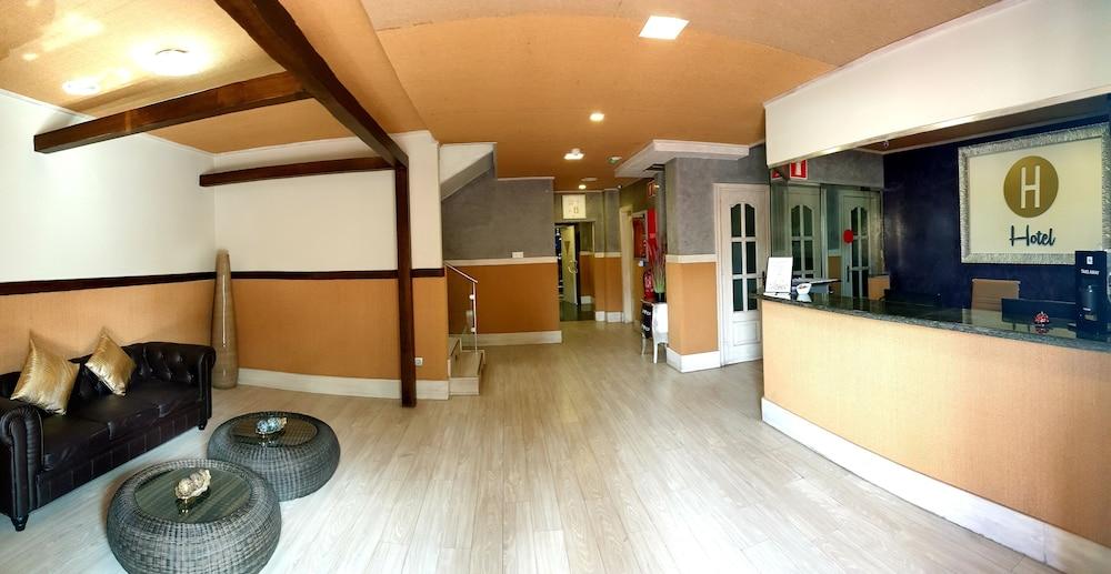Hotel H Granollers Bagian luar foto