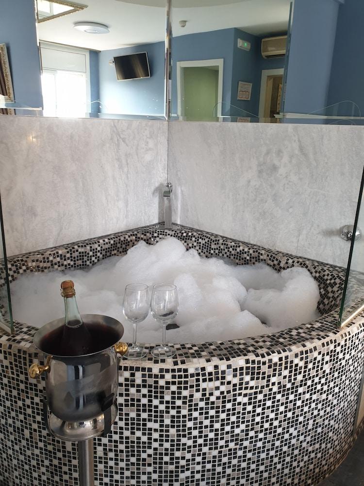 Hotel H Granollers Bagian luar foto