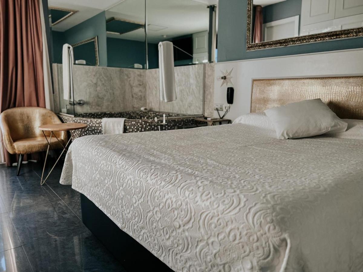 Hotel H Granollers Bagian luar foto