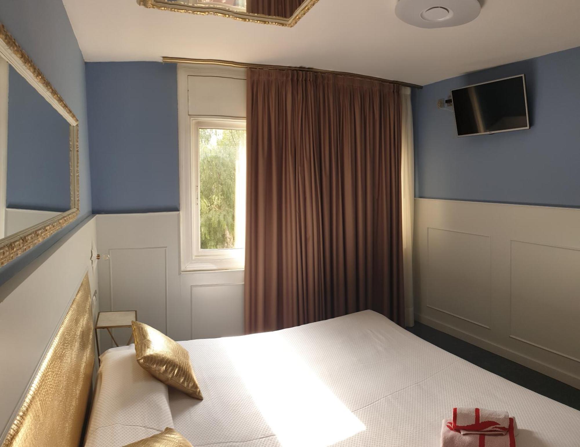 Hotel H Granollers Ruang foto