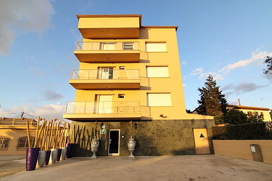 Hotel H Granollers Bagian luar foto